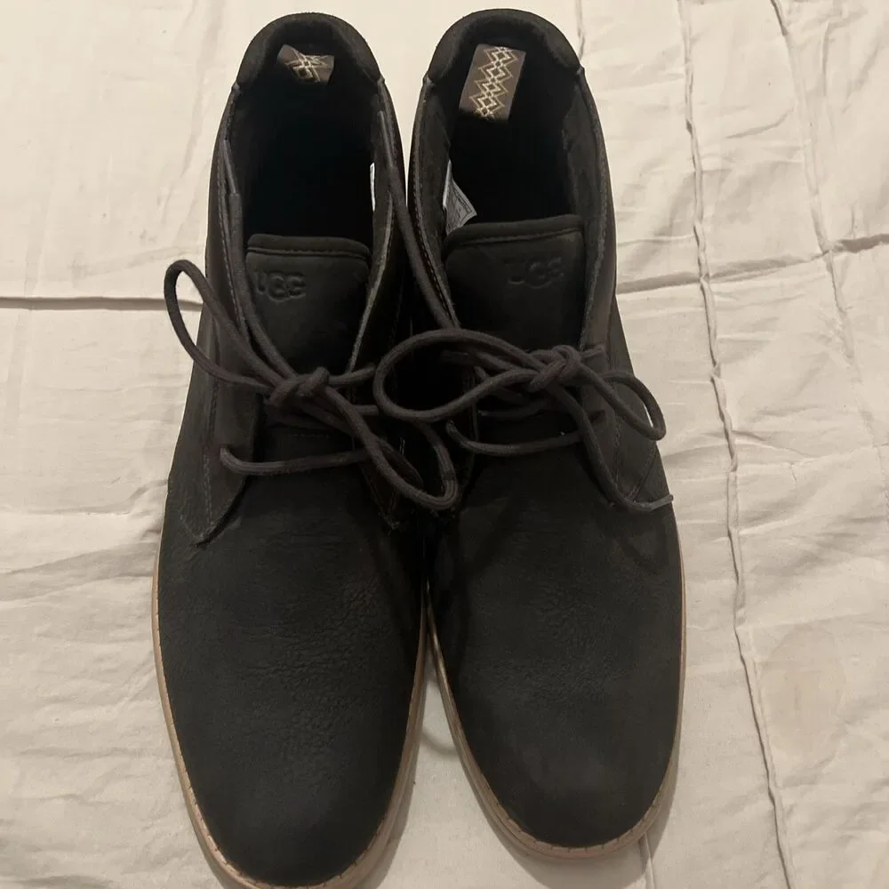 UGG UNION BLACK Waterproof Leather CHUKKA ANKLE BOOTS, US 12/ EU45- 1104976 New